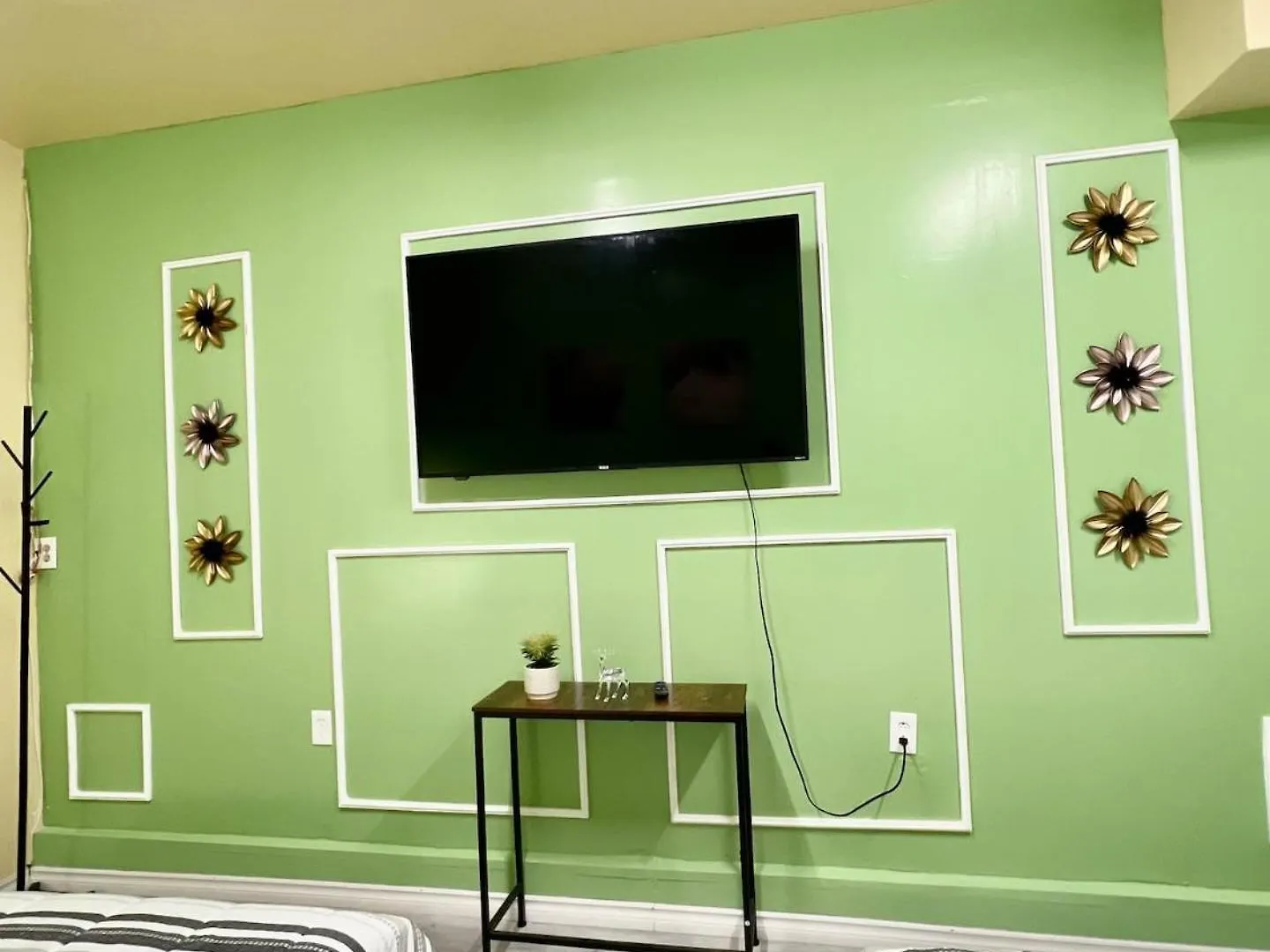 K6 Room Near Airport Mississauga